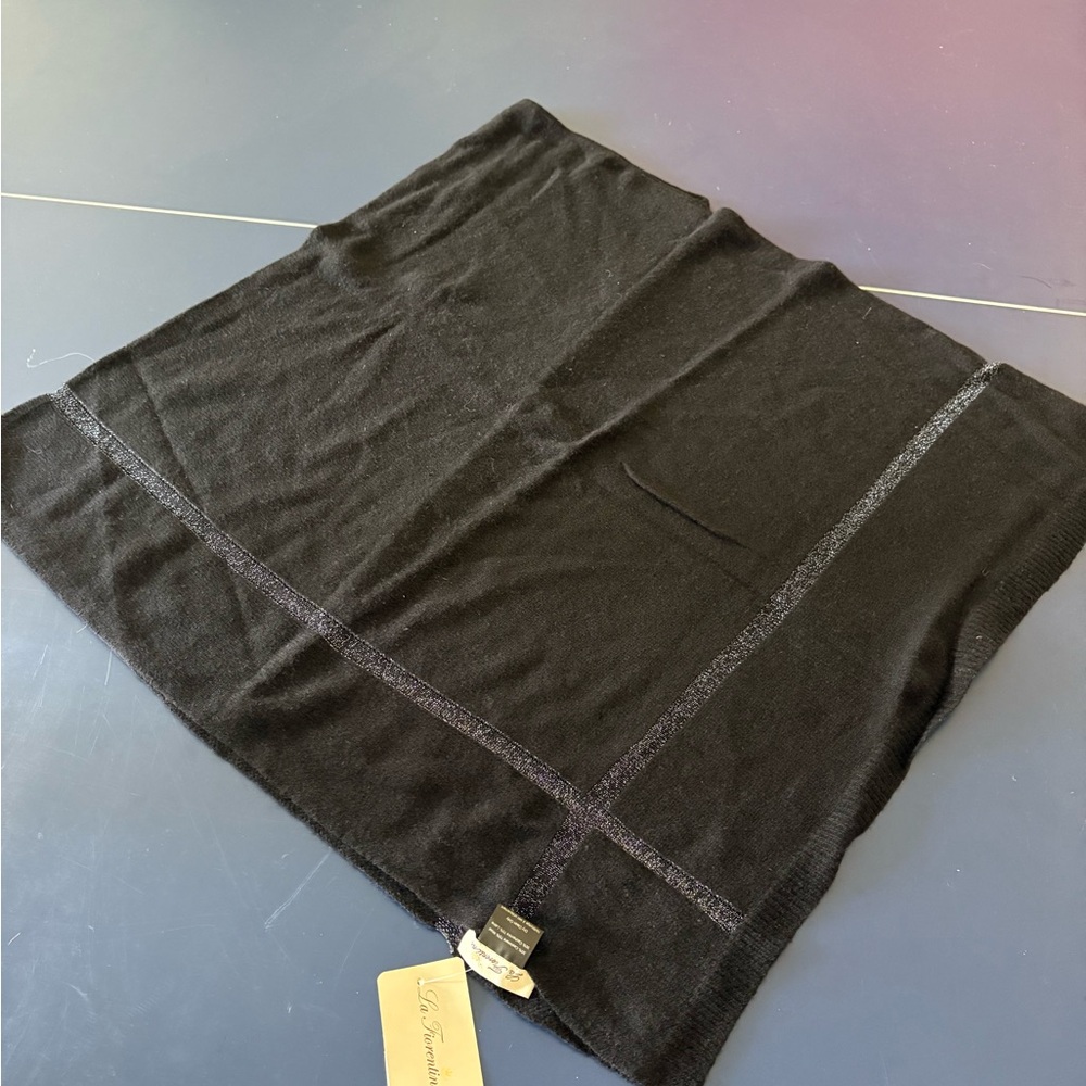 La Fiorentina Black and Silver Knit